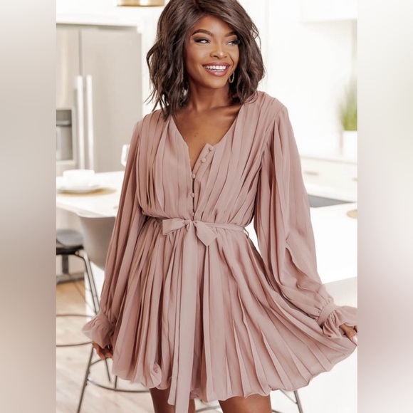 Pink Lily Pants - Pink Lily Pretty on Point Pink Pleated
Romper Mini Dress